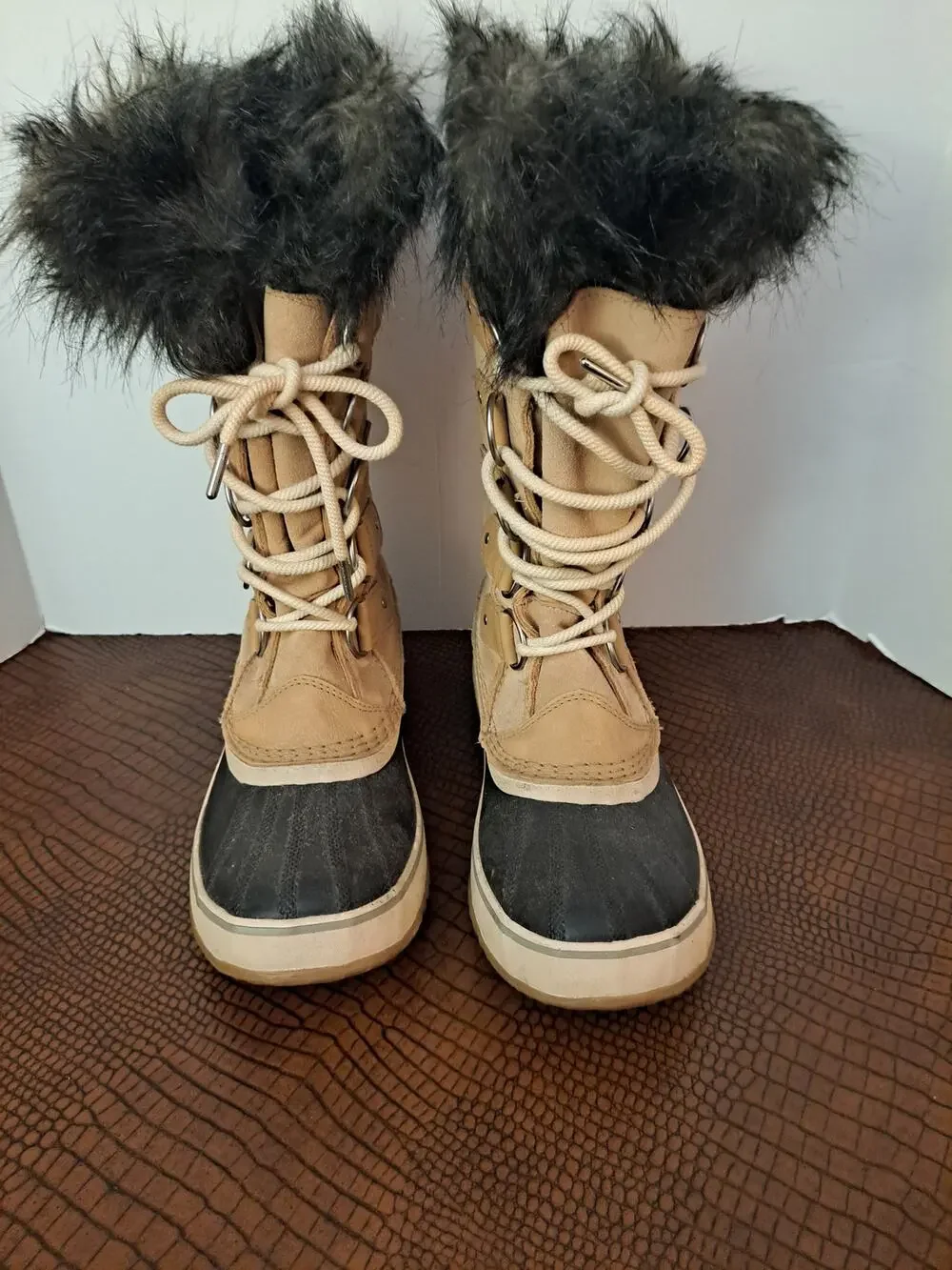 Sorel Women Joan of Arctic Waterproof Camel Brown Size 9